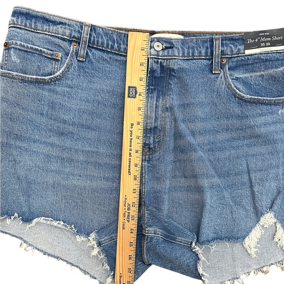 NWT Abercrombie & Fitch Curve Love High Rise 4” Mom Short Size 35 Raw Hem - Picture 9 of 10